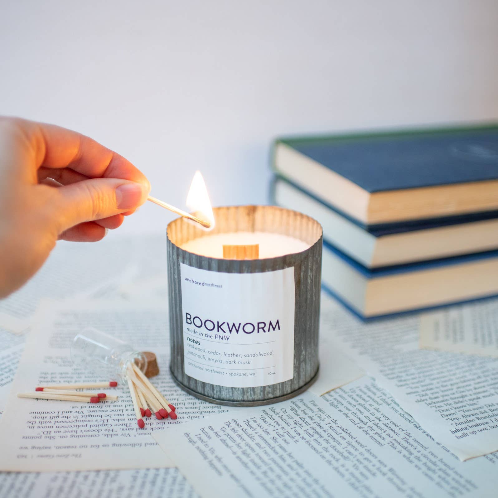 Girlfriend Rustic Vintage Farmhouse Wood Wick Candle