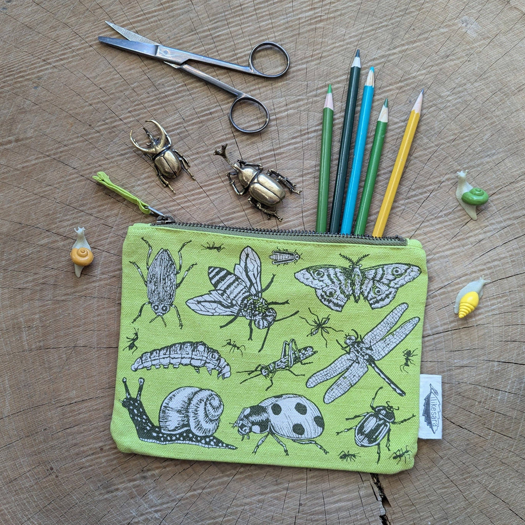 Zippered pouch | insecta