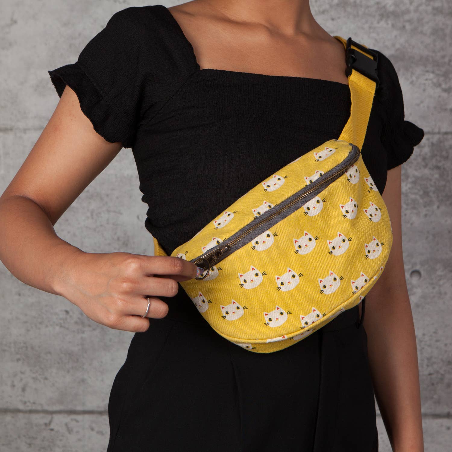 Danica Studio Meow Meow Cats Cotton Hip Bag Adjustable Strap