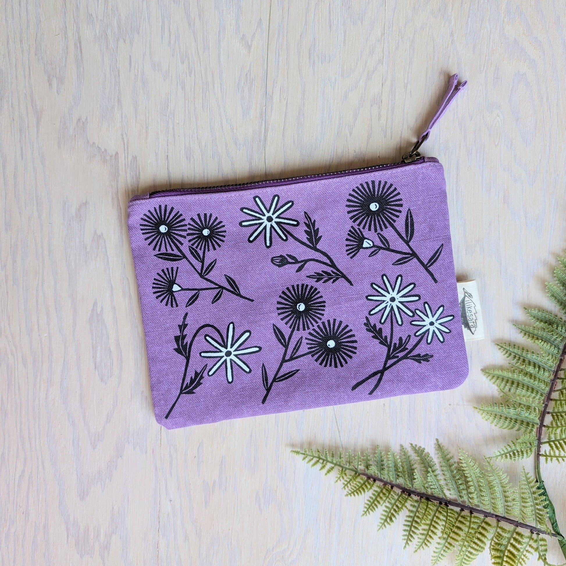 Zippered pouch | bloom