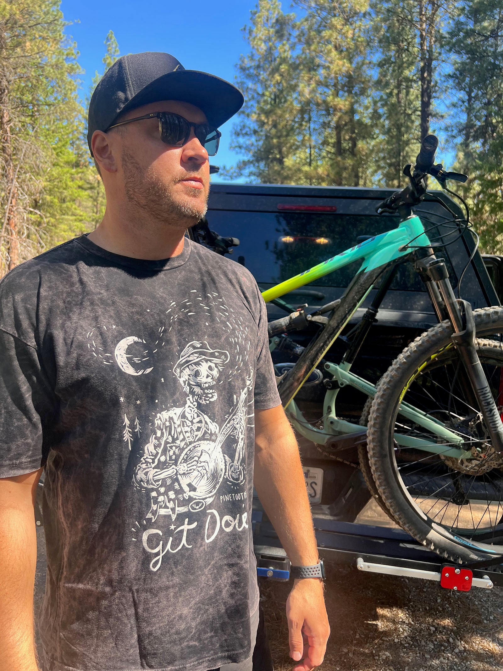Git Down - Vintage Wash Tee