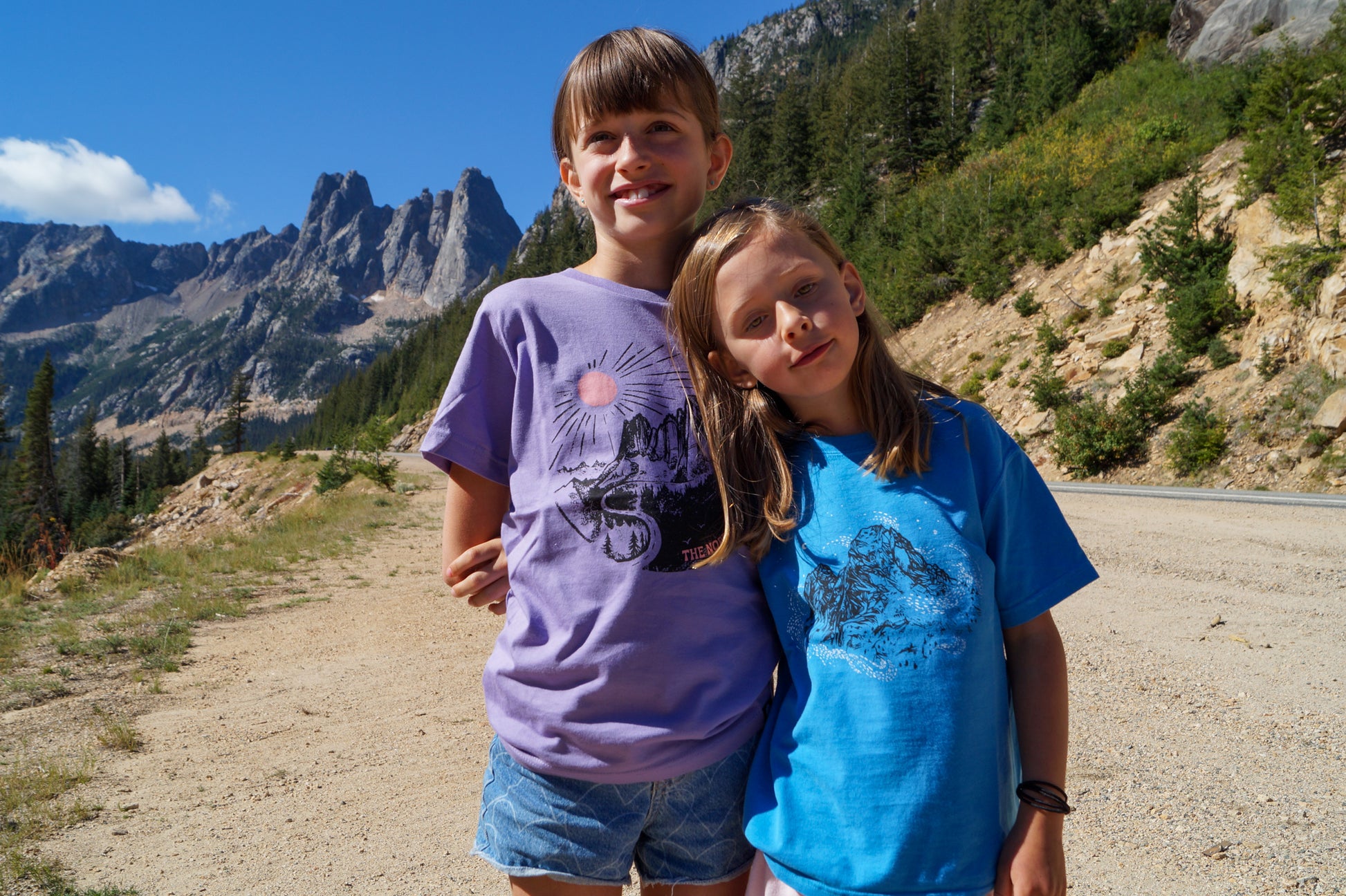 Early Winters - Youth tee